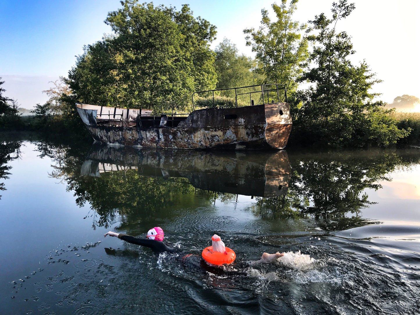 Tow Donut Swim Buoy